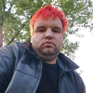 Meet your Posher, Zachary